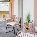 Apartamento N - *
