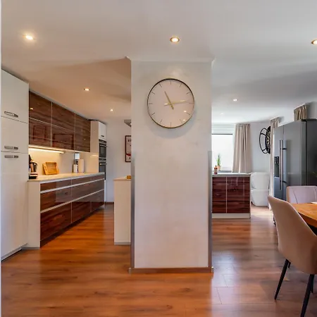 N - * Fusch an der Glocknerstraße